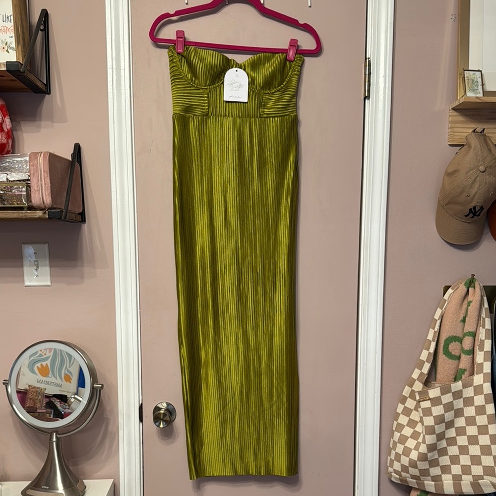 Pleated Strapless Green Dress